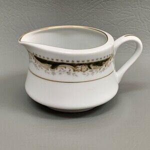 Signature Collection Creamer Queen Anne 113 White Green‎ w/ Gold Trim